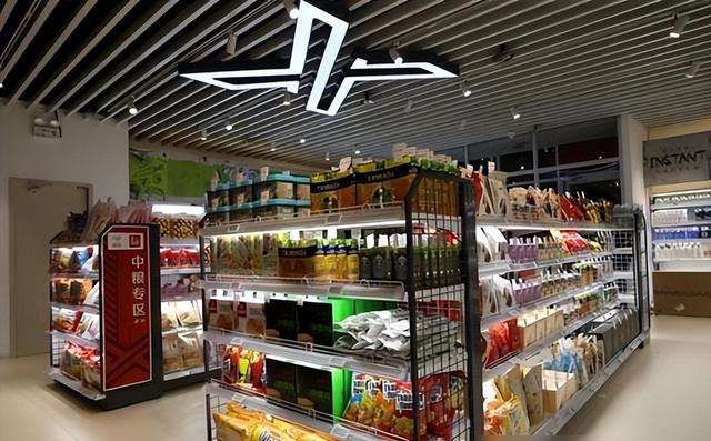 迪拜富婆来中国游玩，回国三天后坦言：阿联酋跟中国差距一目了然