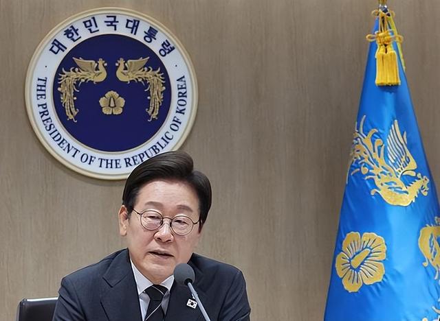 李在明确定缺席阅兵后，一特殊身份客人的到来，或让韩国坐立难安