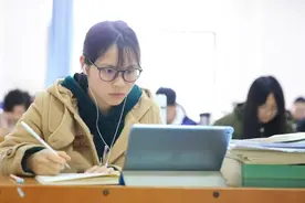 “保研”与“考研”的学生，有何区别？导师更喜欢哪一类研究生？图片