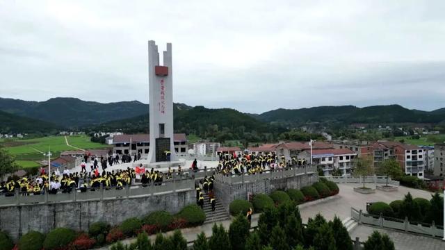 系列报道《福美之地·好客渠县》跟着红色文化游渠县感悟峥嵘岁月