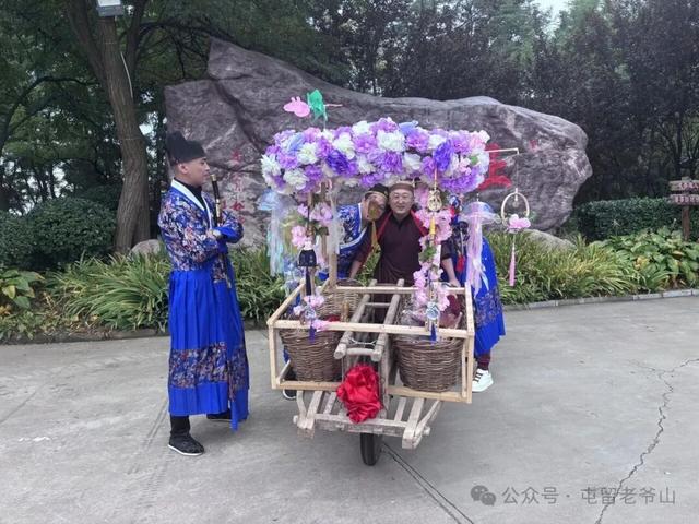 人人人从众人人人！老爷山景区国庆爆火！