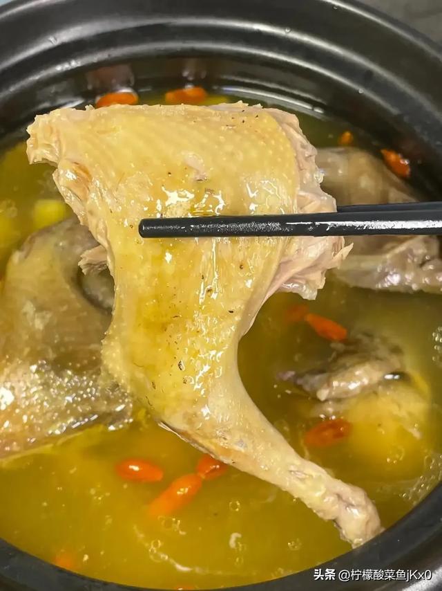 冬至大如年	，明日冬至，提醒：4样不上桌，福气不进门	，要懂吃！