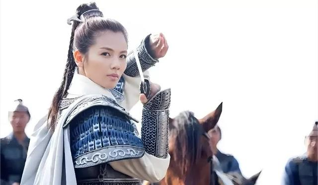 为什么总有人吐槽《琅琊榜》里霓凰有10万铁骑呢？