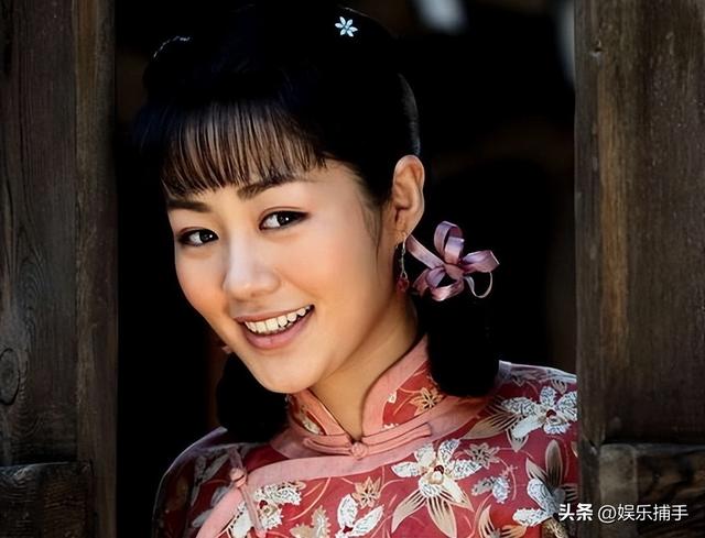 被赵本山“养”了11年，闪婚假富豪的毕畅，如今的下场怪不了别人