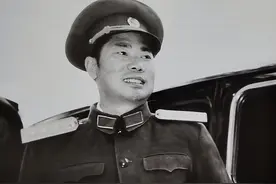 我军最能打的8大开国将帅，刘伯承排在第四，前三名出人意料图片