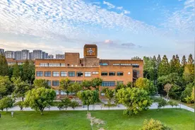 上海某三甲医院，38岁博士复旦医学院毕业，薪资待遇如何？图片