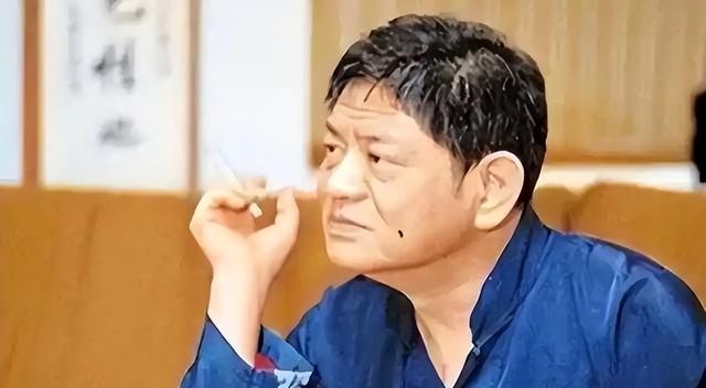 100多位情妇	，包养费上亿元，9女同床却落得个凄凉下场、人财两空