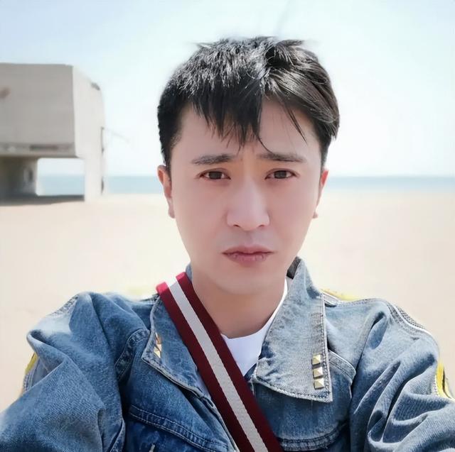 张蕾担心的事发生，杨帆患绝症传闻真相大白，白岩松一个字没说错