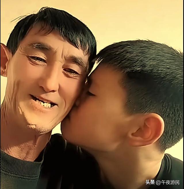 新疆网红大叔木合依提去世,因喝酒导致心梗,愿望是给儿子买楼房