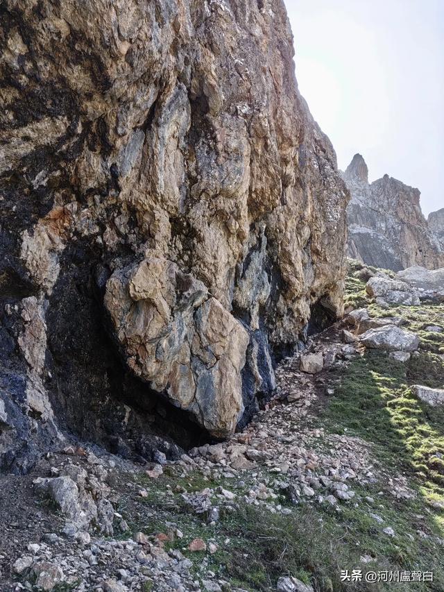 成功登顶母太子山