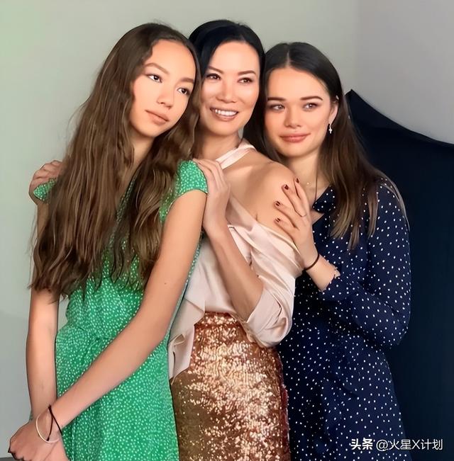 睡完首富睡总统！从厂妹到顶级名媛，捞金268亿的她	，凭啥？