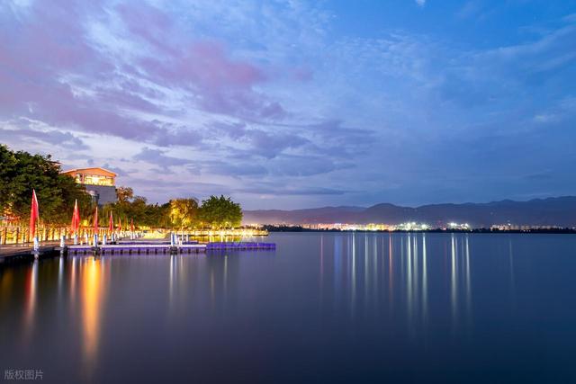 不是成都，不是重庆，真正让人来了不想走的四川宜居小城被忽视了