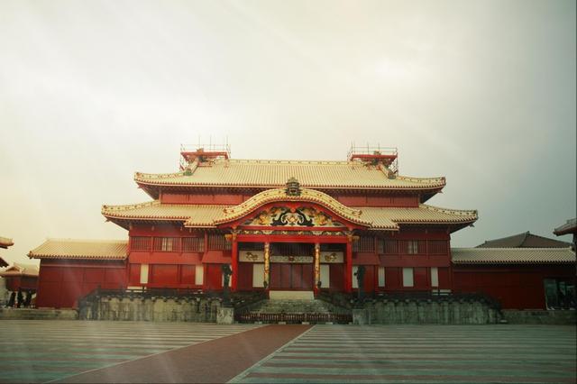 中方行动再升级，对琉球措辞变了，高市请求对话，中方送上7个字