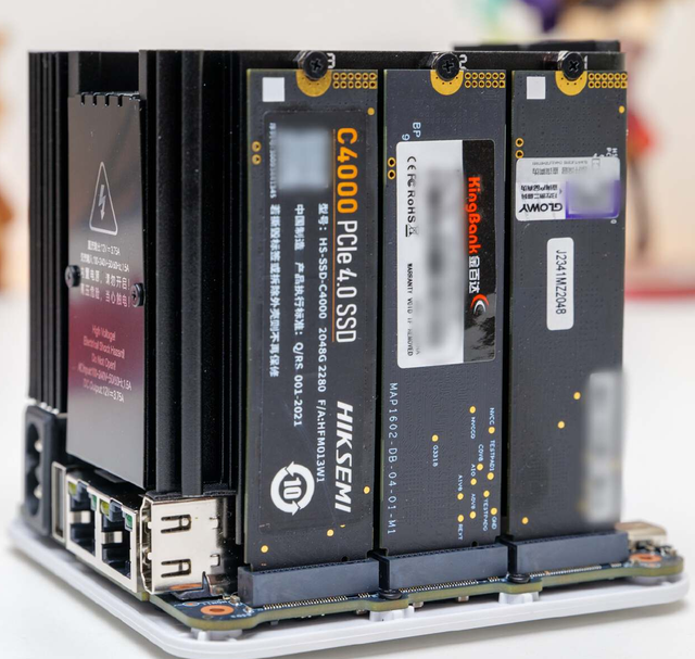 做迷你主机的，也开始搞NAS，零刻ME mini实际体验如何