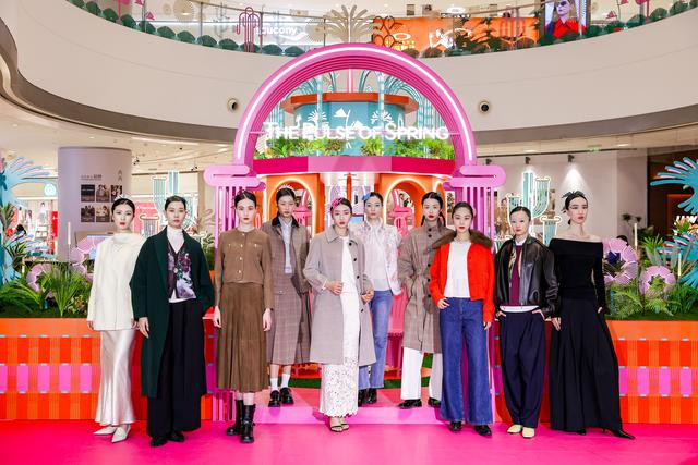 成都IFS打造一座城中“奇幻能量花园”，等你新春来打卡！