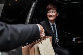 给领导送礼，他为什么不收？图片