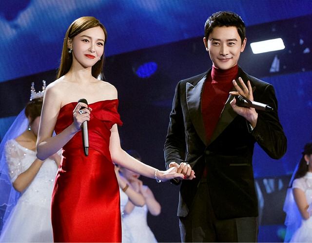 罗晋在八宝山为父亲办告别仪式，没回江西	，罗父在老家是大领导