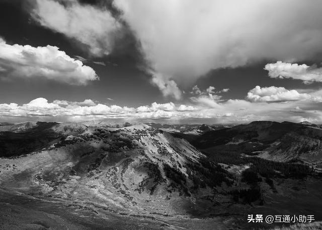 大光圈超广角变焦镜头：佳能 RF 15-35mm f/2.8 L IS USM 镜头评测