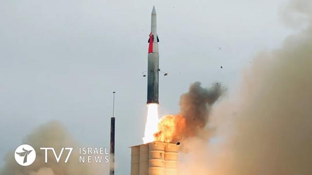 台军仿制“铁穹”防空系统，打造“台湾之盾”，能拦住东风导弹？