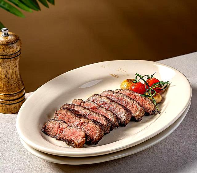 山海缔造的法中双味饕餮盛宴——深圳海上世界幕爵法餐探秘。