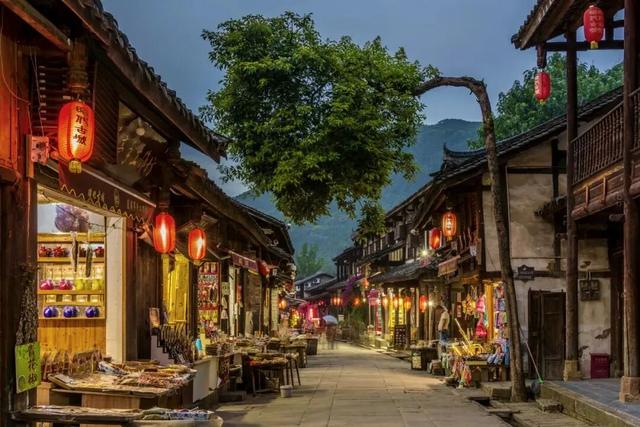 坐高铁游广元 | 国庆中秋假期行程无忧，三天两夜畅游广元