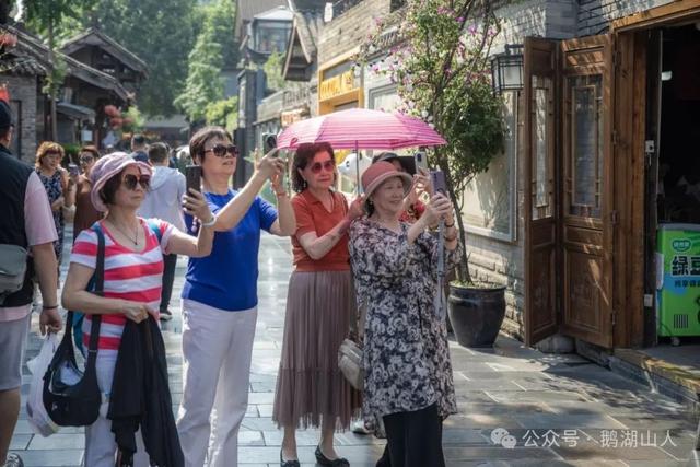 成都宽窄巷子：老成都的余味