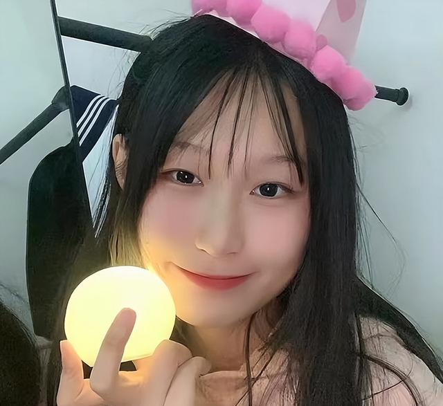 广东“天使女孩”梁希怡去世，仅21岁，生前被误诊，生日当天截肢