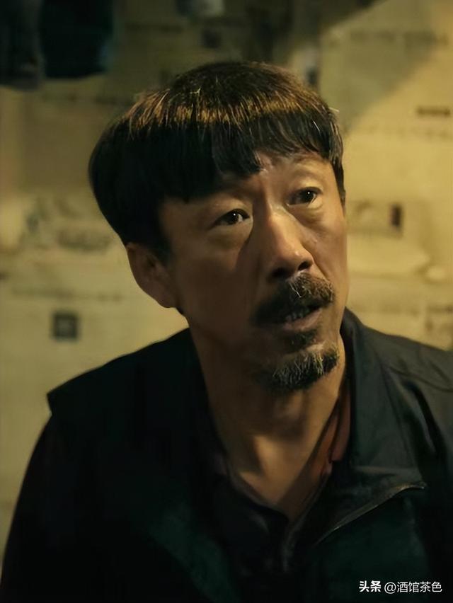 终于熬出头！出道19年没火，如今演《老舅》红了，儿子也为他争光