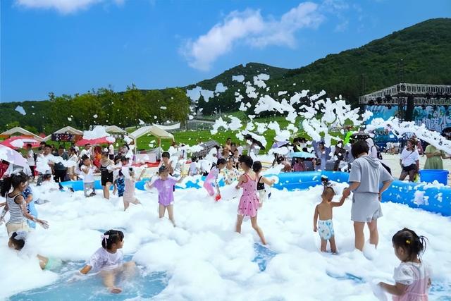神鹿峰5周年庆 | 7月25日-27日“5疯不起浪”航天泼水嘉年华，燃爆盛夏！