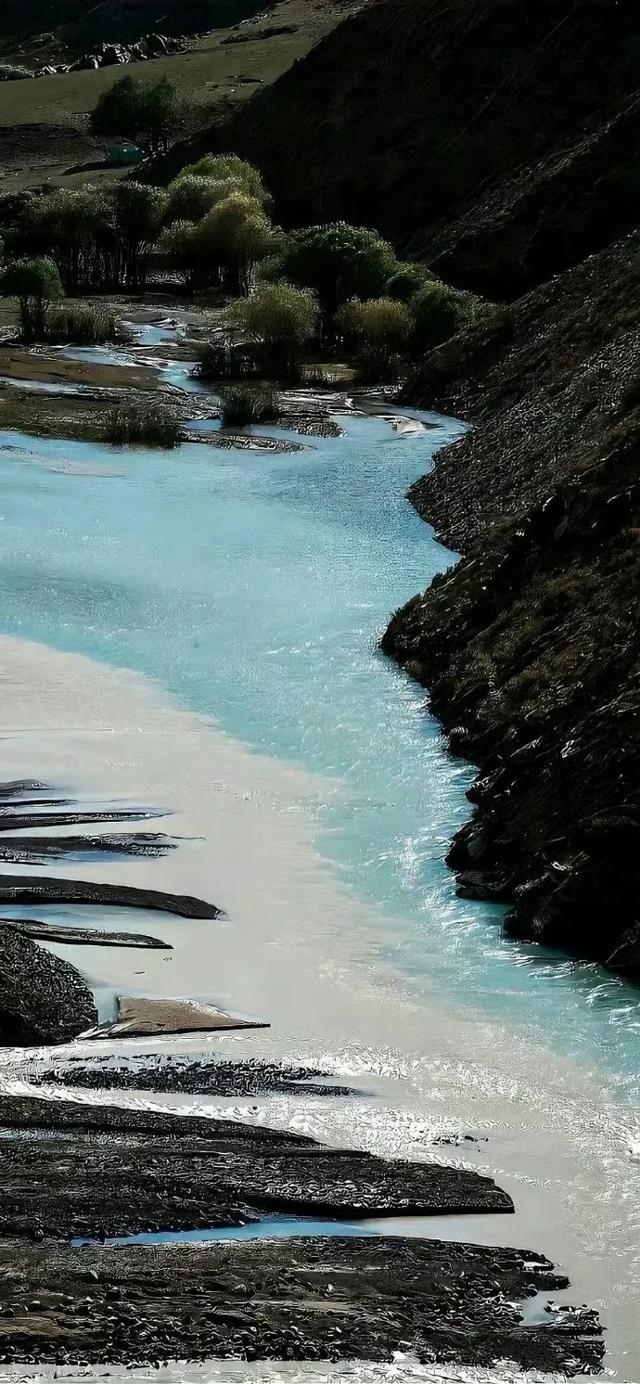 壁纸| 人生如旅途，一边再见，一边遇见