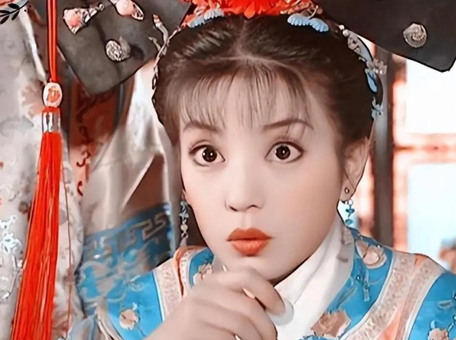 突传3个坏消息才仨月，赵薇近况曝光，一点不意外，黄晓明说得对