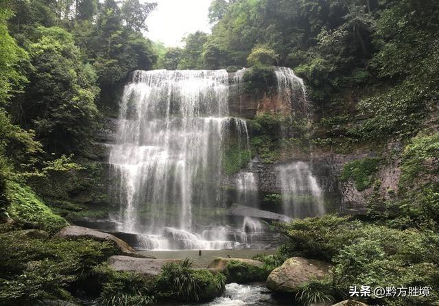 贵州这座小城市，坐拥世界最大的瀑布群，但宣传却无比低调