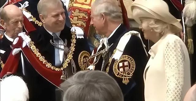 皇家小屋易主！查尔斯动真格，安德鲁成王室最惨失德成员