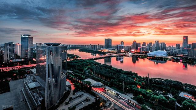 辽宁省下一个“大连”，不是鞍山也不是营口，而是这座低调的城市