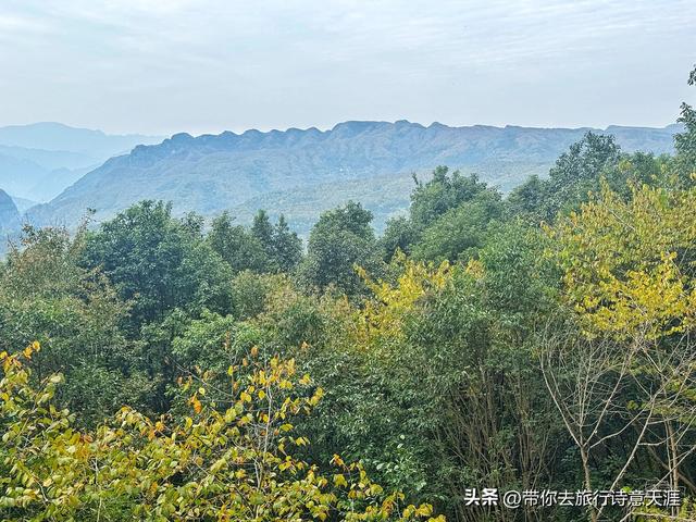 剑门关景区探寻古人入关的足迹