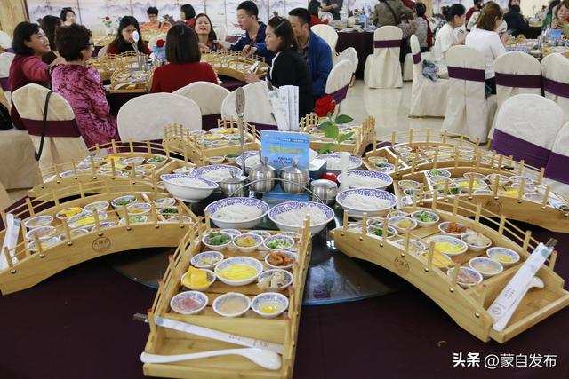 点亮云南新“夜”态丨倒计时2天！红河夜宴多姿彩，滇南不眠夜待君来