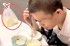 韦神堂姐曝光弟弟私生活，透露感情及生活问题，网友泪目他太苦了图片