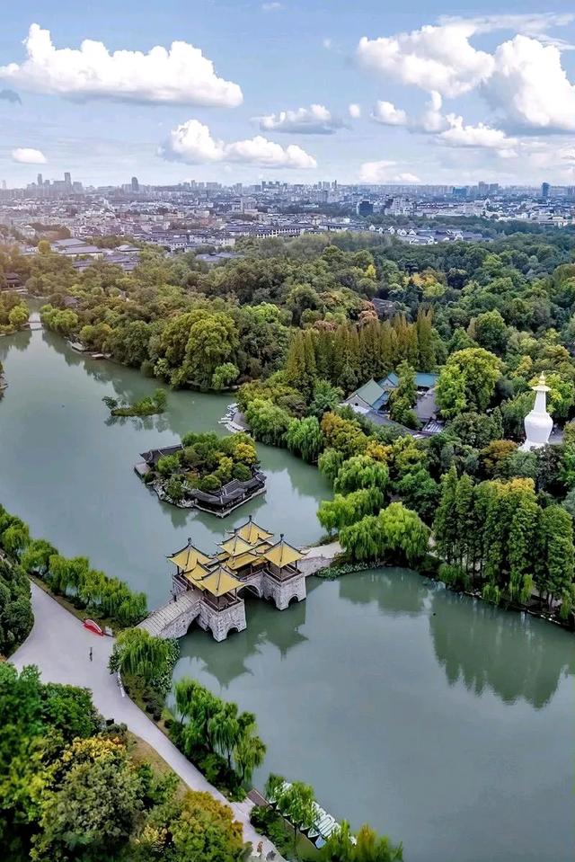 江苏省旅游攻略：领略江南水乡的魅力