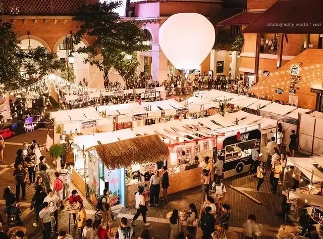 民宿平台转型“生活管家”，吃喝玩乐一站式，谁将成为新赢家？