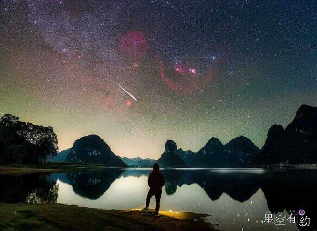 今晚10点，记得抬头