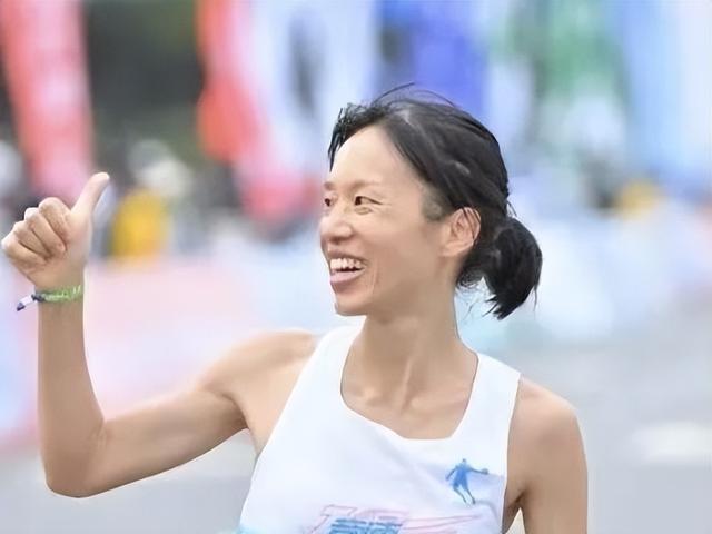 张水华跑马拉松究竟能赚多少钱？1年拿到5个冠军 总奖金税后21万