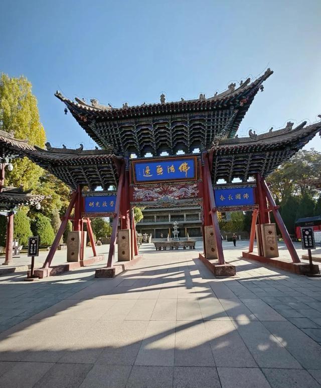 北京没想到，兰州也没想到，如今甘肃张掖，成了西北遛弯的好去处