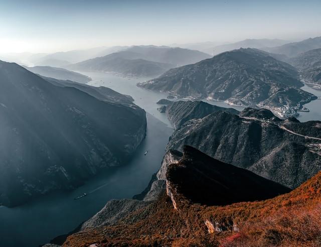 七律·长江三峡游（平水韵）
