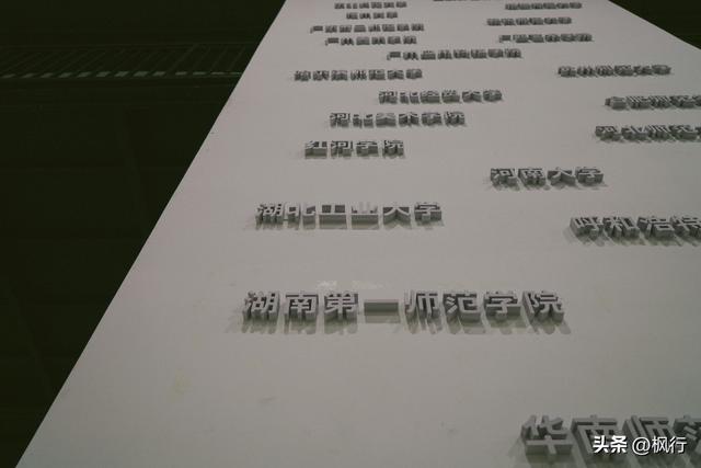吃下这碗烟火气：北京宋庄，从玉米地熬成艺术乌托邦