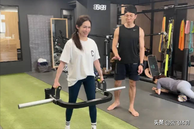 牡丹花下死！46岁"纵欲过度"的萧亚轩，终是为自己行为买了单