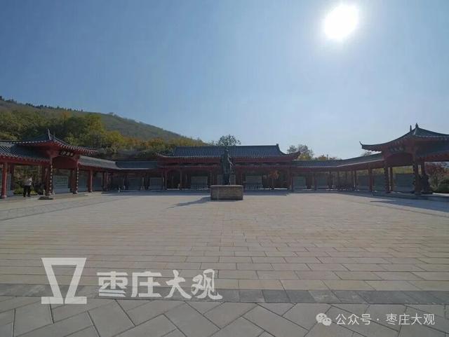 来枣庄牛郎山看红叶，可以一起逛下岳飞文化园~