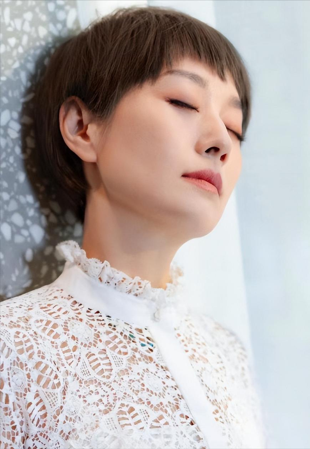 钱再多也没用！向太曝马伊琍已再婚：原来当年文章过不了心里那关