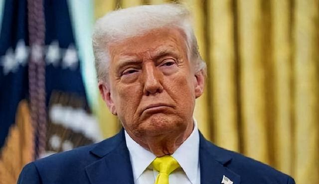 中美港口战打响！首艘美船在宁波交447万，谁再惹中国就是这下场