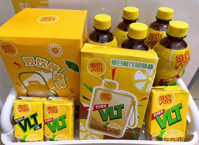 维他奶内地卖不动，84岁创始人焦虑守盘，为何仍不敢退休？