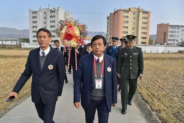 江波 I 谁在迷宫里埋下梦幻的密码